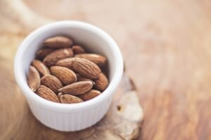 Tips for Maintaining a High Protein Diet While Traveling